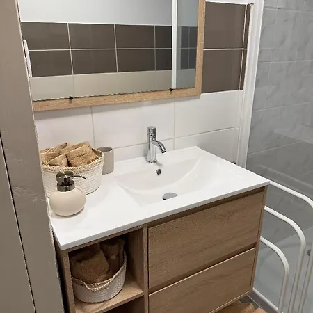 Holiday home Maison Cosy A Classee De Tourisme 3 Etoiles *